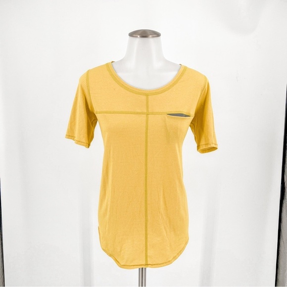 Lululemon Yellow Athletic Short Sleeve Shirt - Picture 1 of 4